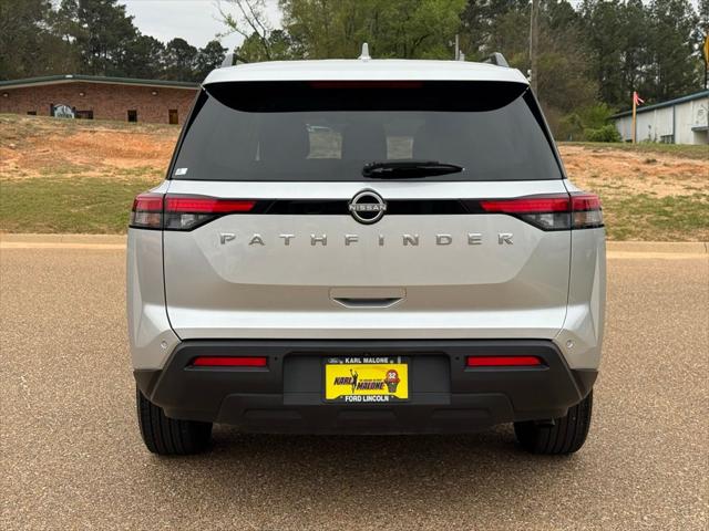 2025 Nissan Pathfinder SV FWD