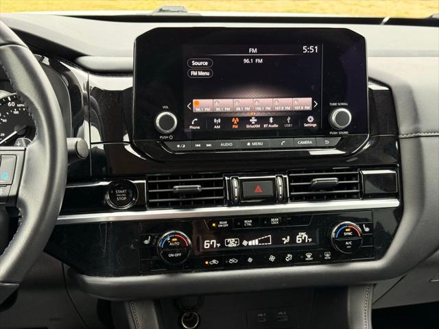 2025 Nissan Pathfinder SV FWD