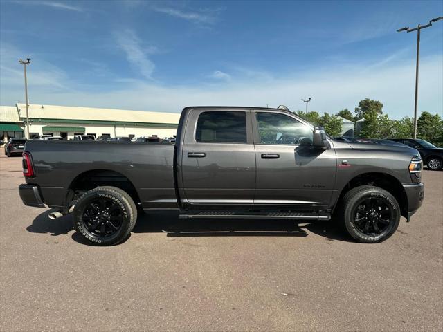 2024 Ram 3500 Laramie Crew Cab 4x4 6'4" Box