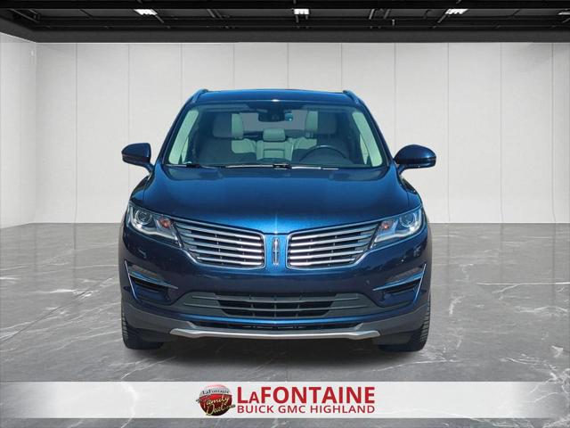 2015 Lincoln MKC Base