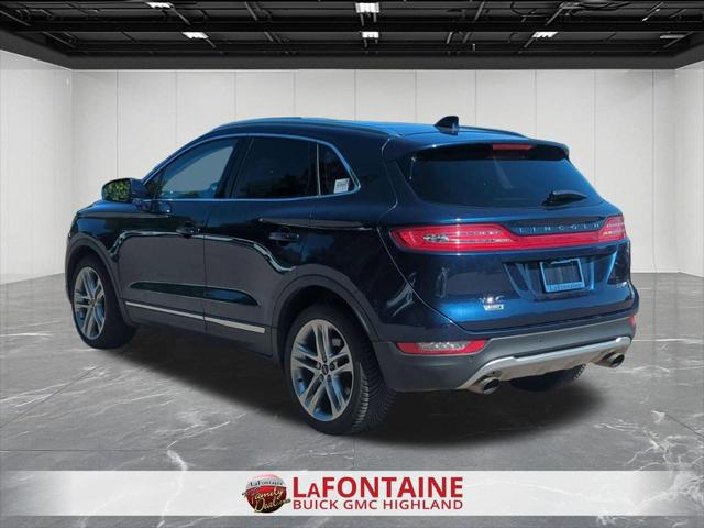 2015 Lincoln MKC Base