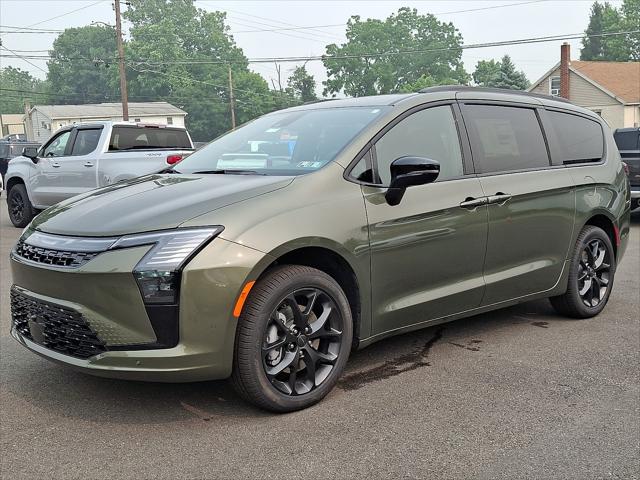 2027 Chrysler Pacifica PACIFICA LIMITED AWD 2027 Chrysler Pacifica PACIFICA LIMITED AWD