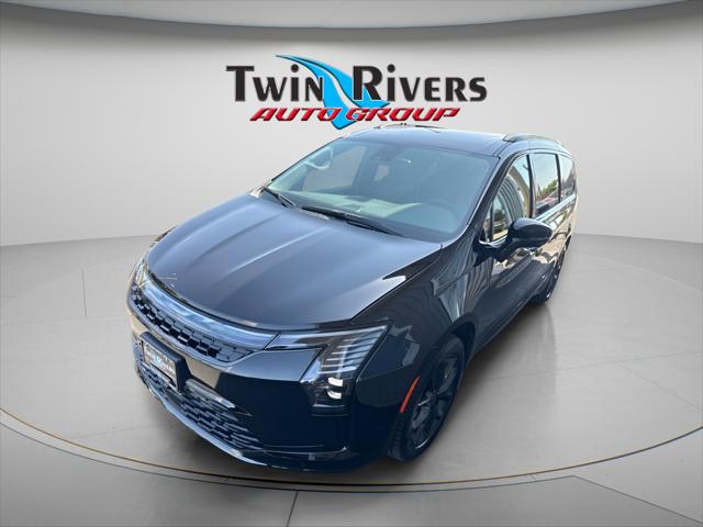 2027 Chrysler Pacifica PACIFICA LIMITED AWD