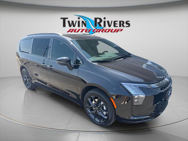2027 Chrysler Pacifica Limited AWD