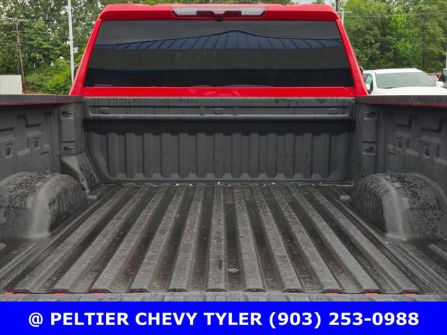 2023 Chevrolet Silverado 2500HD 4WD Crew Cab Standard Bed Custom