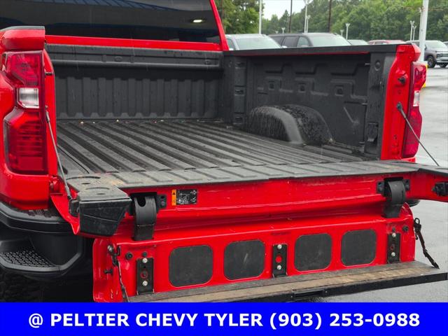2023 Chevrolet Silverado 2500HD 4WD Crew Cab Standard Bed Custom
