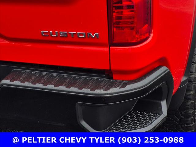 2023 Chevrolet Silverado 2500HD 4WD Crew Cab Standard Bed Custom