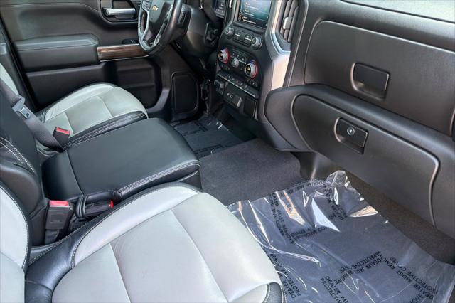 2021 Chevrolet Silverado 1500 4WD Crew Cab Standard Bed LT