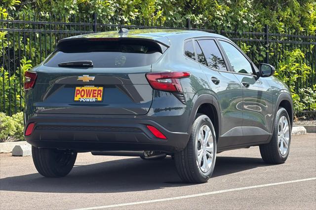 2026 Chevrolet Trax FWD LS