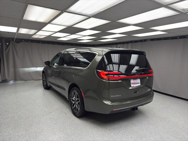 2027 Chrysler Pacifica PACIFICA LIMITED AWD