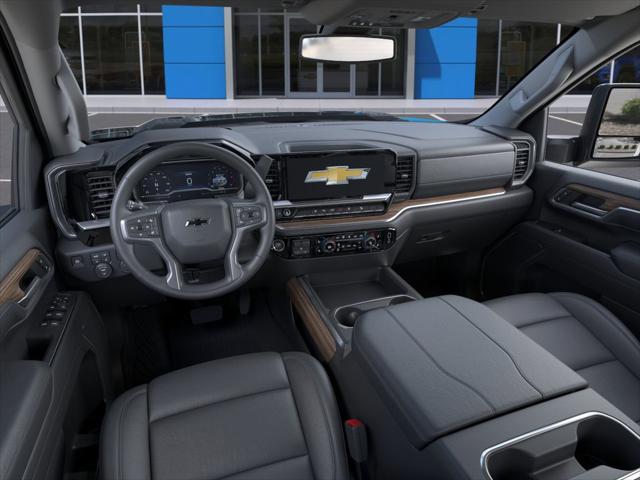 2026 Chevrolet Silverado 2500HD Crew Cab, Standard Bed, LT, 4WD