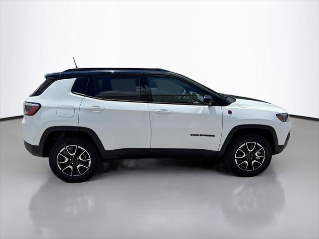 2026 Jeep Compass COMPASS TRAILHAWK 4X4