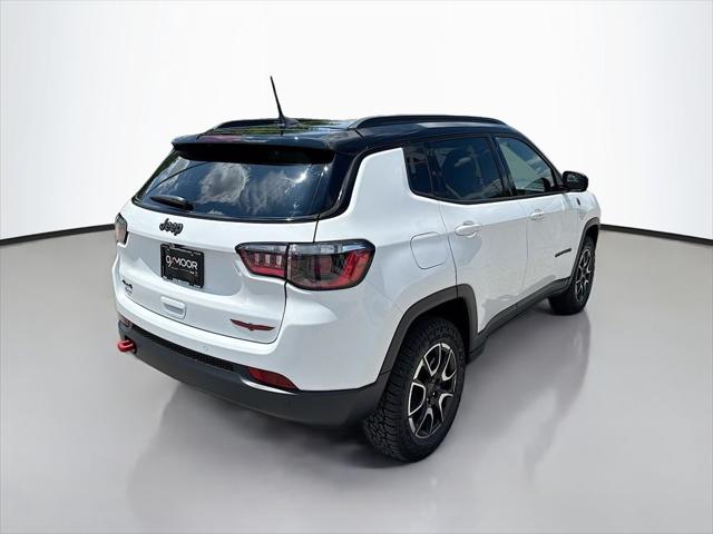 2026 Jeep Compass COMPASS TRAILHAWK 4X4