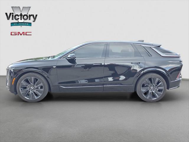 2024 Cadillac iQ Sport w/1SK