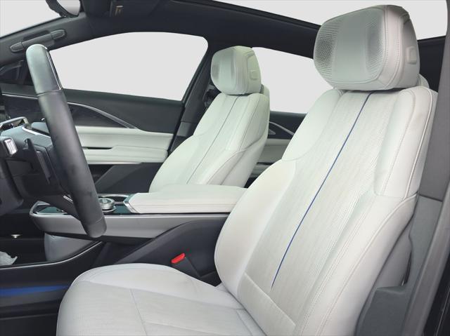 2024 Cadillac iQ Sport w/1SK