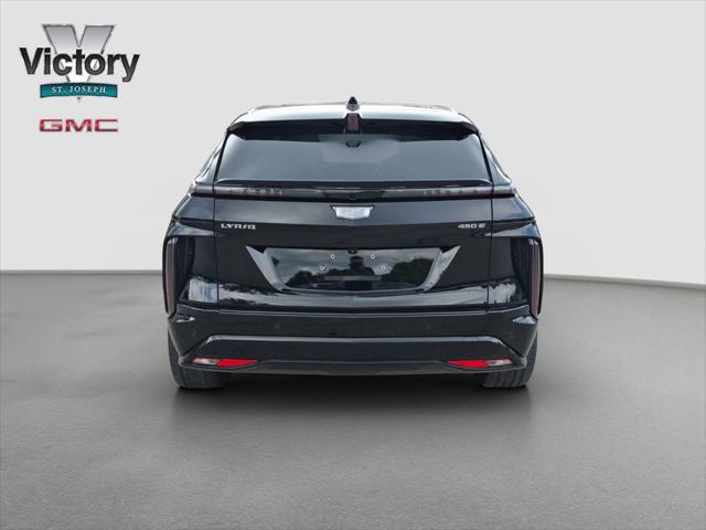 2024 Cadillac iQ Sport w/1SK
