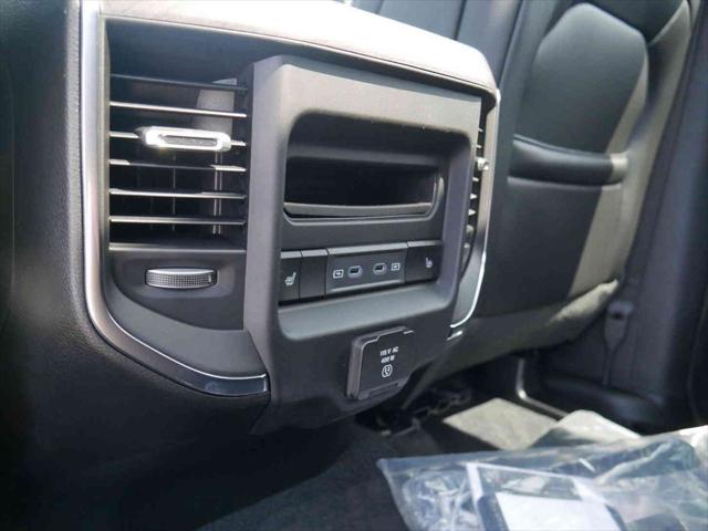 2026 Ram 1500 Laramie Crew Cab 4x4 57 Box