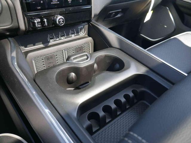 2026 Ram 1500 Laramie Crew Cab 4x4 57 Box