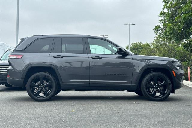 2025 Jeep Grand Cherokee Altitude 4x4