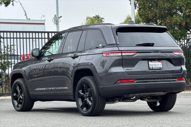 2025 Jeep Grand Cherokee Altitude 4x4