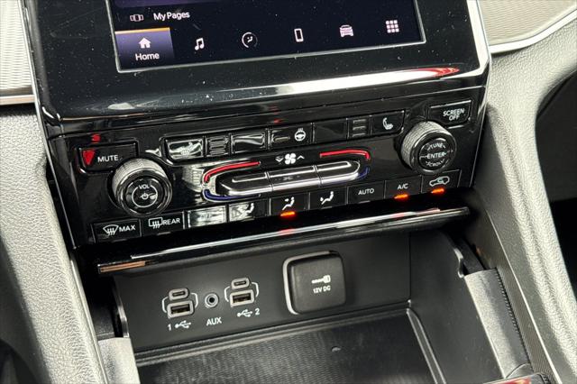2025 Jeep Grand Cherokee Altitude 4x4