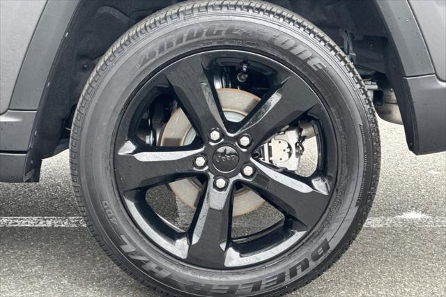 2025 Jeep Grand Cherokee Altitude 4x4
