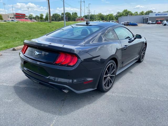 2022 Ford Mustang EcoBoost Fastback