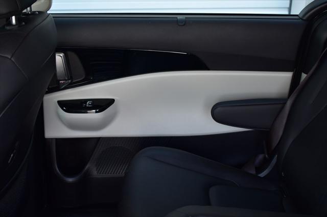 2024 Kia Carnival MPV EX