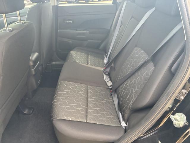 2026 Mitsubishi Outlander Sport 2.0 LE