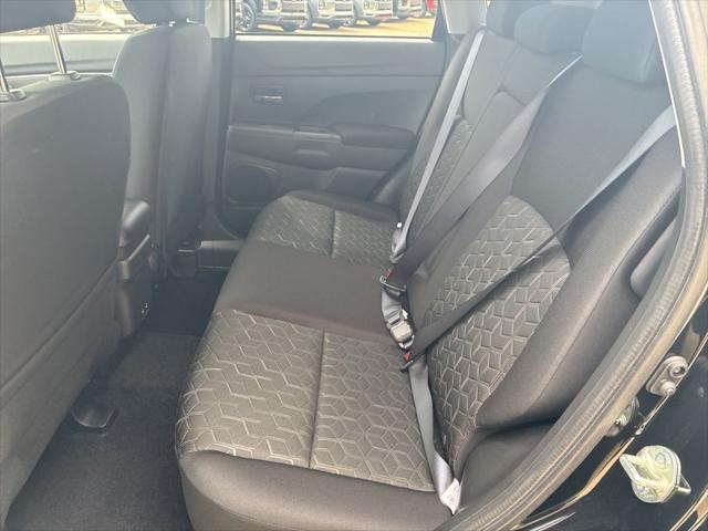 2026 Mitsubishi Outlander Sport 2.0 LE