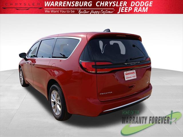 2027 Chrysler Pacifica Select