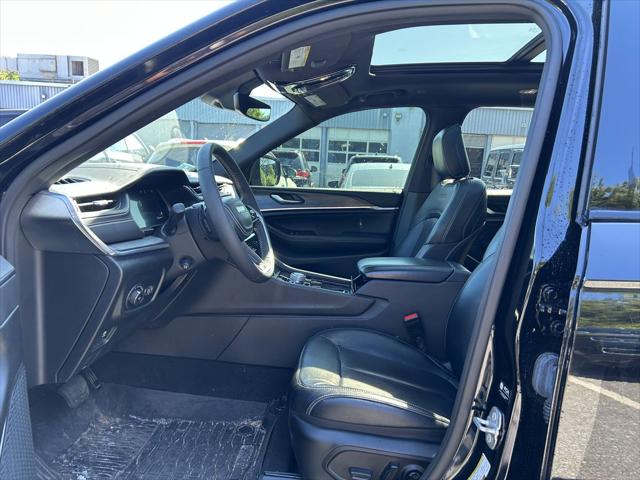 2023 Jeep Grand Cherokee Overland 4x4