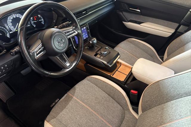 2022 Mazda MX-30 EV Premium Plus