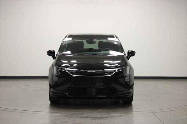 2027 Chrysler Pacifica PACIFICA SELECT