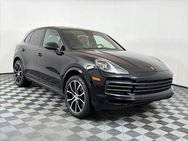 2023 Porsche Cayenne Platinum Edition