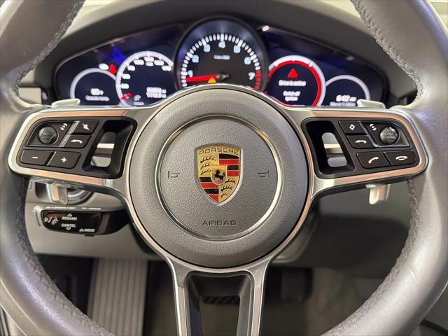 2023 Porsche Cayenne Platinum Edition