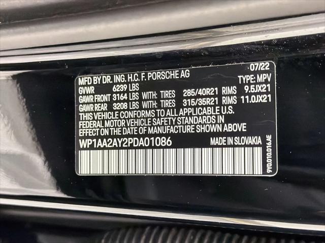 2023 Porsche Cayenne Platinum Edition