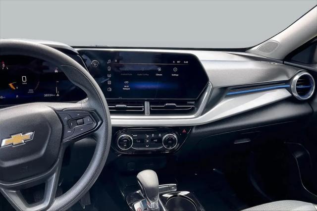 2024 Chevrolet Trax FWD LT