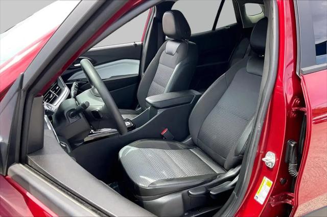 2024 Chevrolet Trax FWD LT