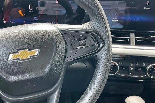2024 Chevrolet Trax FWD LT