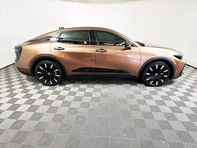 2023 Toyota Crown Platinum