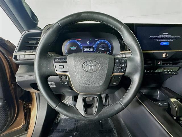2023 Toyota Crown Platinum