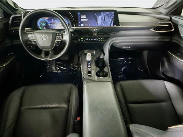2023 Toyota Crown Platinum
