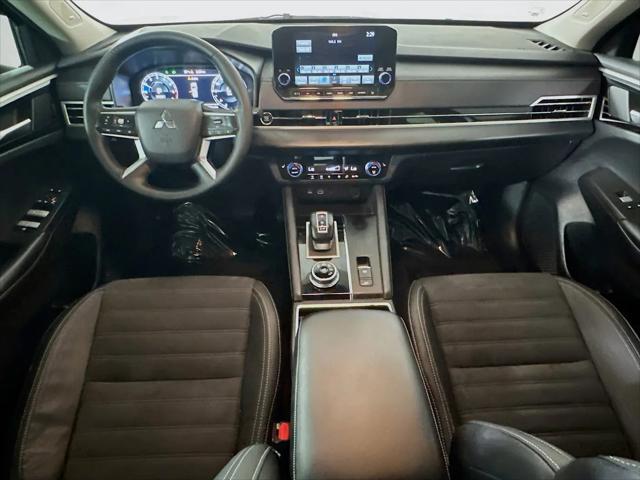 2023 Mitsubishi Outlander SE 2.5 2WD