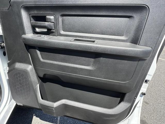 2026 Ram 3500 Tradesman Crew Cab 4x4 8' Box