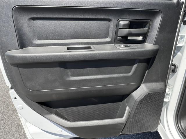 2026 Ram 3500 Tradesman Crew Cab 4x4 8' Box