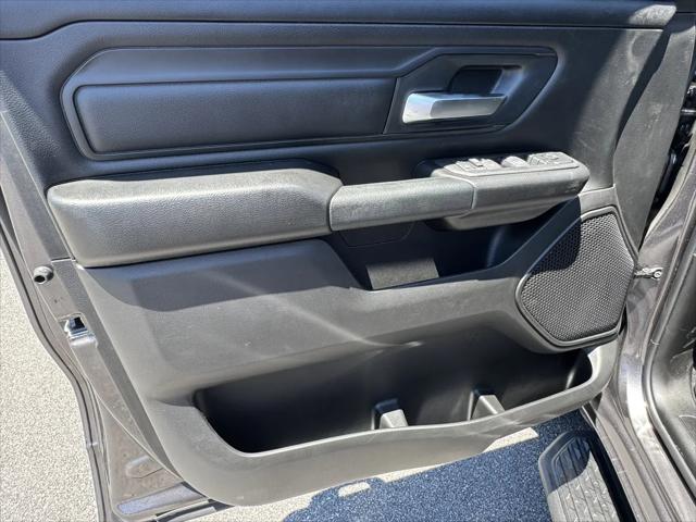 2026 Ram 1500 Express Crew Cab 4x4 57 Box
