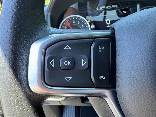 2026 Ram 1500 Express Crew Cab 4x4 57 Box