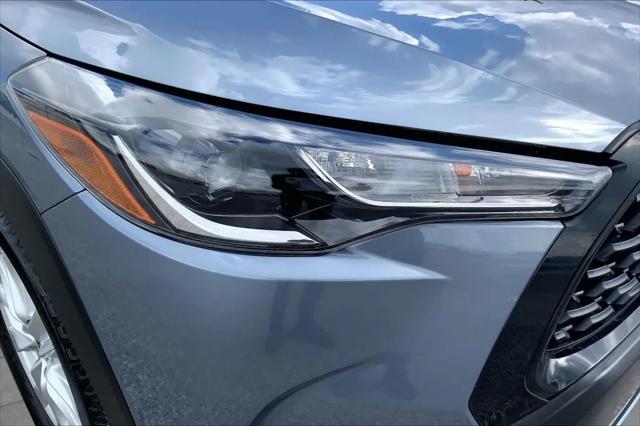 2023 Toyota Corolla Cross LE