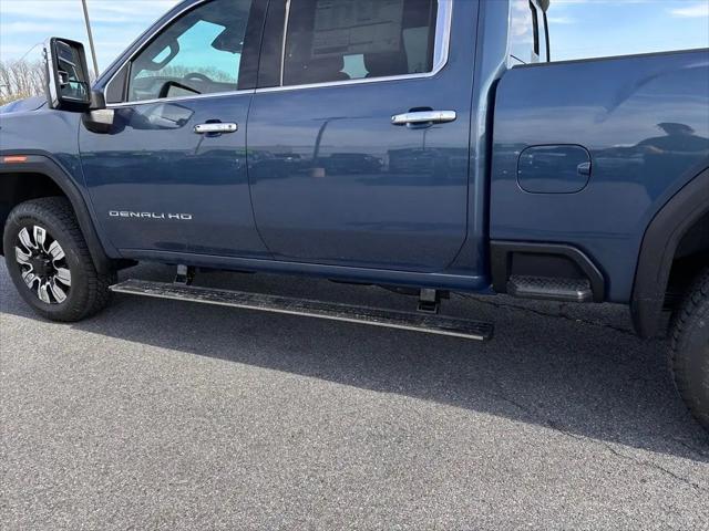 2026 GMC Sierra 2500HD Crew Cab, Standard Bed, Denali, 4WD